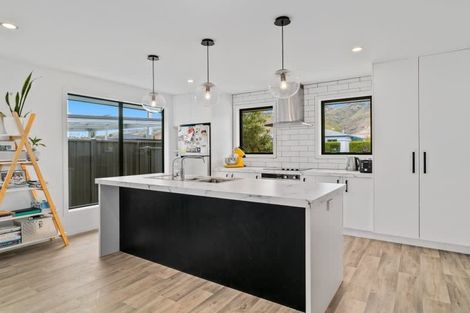 Photo of property in 11 Blyth Street, Cromwell, 9310