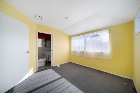 Photo of property in 26 Othello Drive, Clover Park, Auckland, 2023