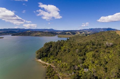 Photo of property in 2826 Tairua Whitianga Road, Kaimarama, Whitianga, 3591