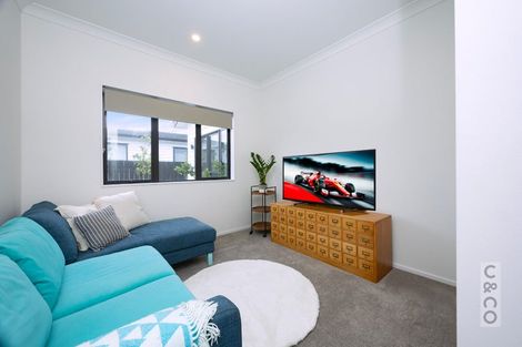 Photo of property in 58 Fruitlands Road, Kumeu, 0810