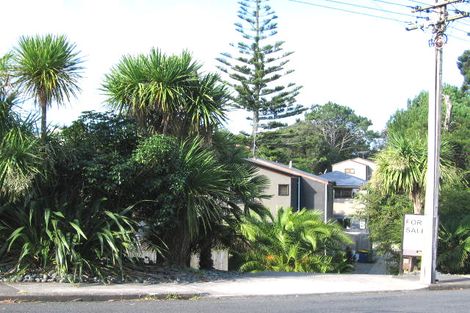 Photo of property in 2/10 Marina Road, Torbay, Auckland, 0630