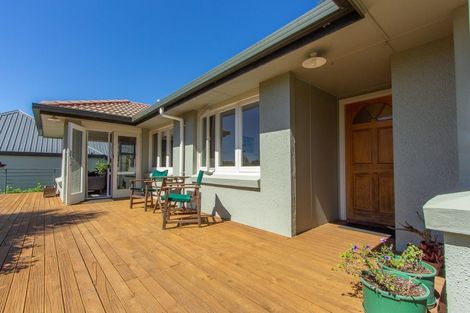 Photo of property in 4 Selwyn Road, Lynmore, Rotorua, 3010