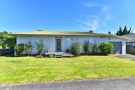 Photo of property in 3 Alpha Street, Papakura, 2110