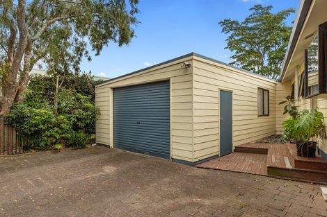Photo of property in 27 Radiata Street, Fairview Downs, Hamilton, 3214
