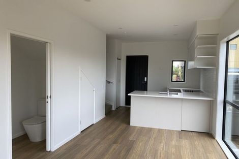 Photo of property in 4/47a Huntington Drive, Huntington Park, Auckland, 2013