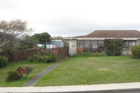 Photo of property in 2/22 Anaru Street, Raumati Beach, Paraparaumu, 5032