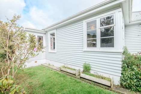 Photo of property in 94 Woodland Road, Johnsonville, Wellington, 6037