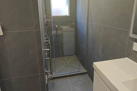 Photo of property in 42 Sharon Road, Waiake, Auckland, 0630