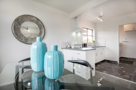 Photo of property in 1/205 Charles Street, Saint Leonards, Hastings, 4120