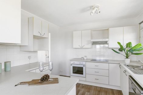 Photo of property in 205 Glamorgan Drive, Torbay, Auckland, 0630