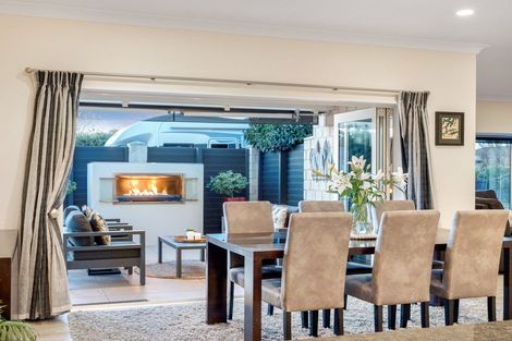 Photo of property in 33 Oak Tree Lane, Rolleston, 7614