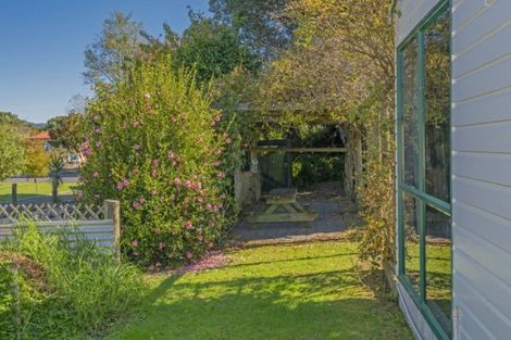 Photo of property in 147 Robinson Road, Whitianga, 3510