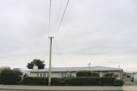 Photo of property in 3 Johnston Street, Foxton, 4814