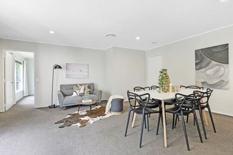 Photo of property in 10 Admiral Crescent, Flagstaff, Hamilton, 3210