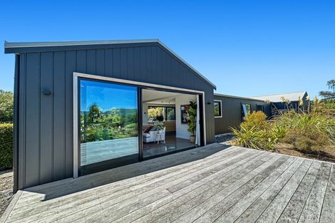 Photo of property in 46 Lacebark Drive, Kinloch, Taupo, 3377