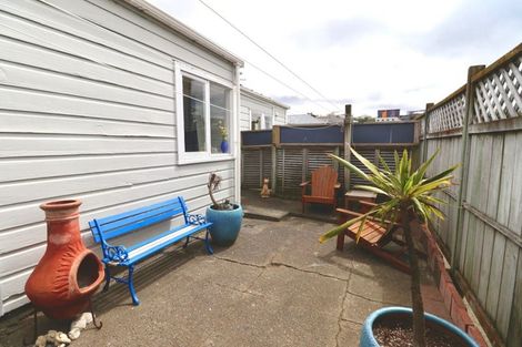 Photo of property in 2/31 Tahi Street, Miramar, Wellington, 6022