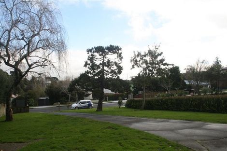 Photo of property in 18a Brian Crescent, Stanmore Bay, Whangaparaoa, 0932