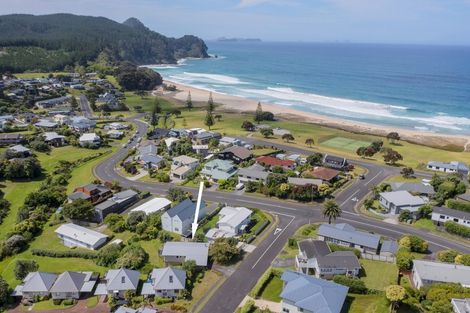 Photo of property in 102 The Grove, Onemana, Whangamata, 3691