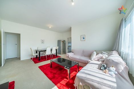 Photo of property in 71n Randwick Crescent, Moera, Lower Hutt, 5010