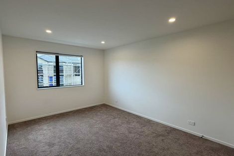 Photo of property in 1/69 Andrew Road, Howick, Auckland, 2010