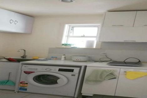 Photo of property in 14 Nigel Road, Browns Bay, Auckland, 0630