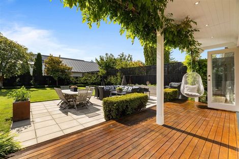 Photo of property in 59 Weston Road, St Albans, Christchurch, 8052