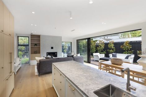 Photo of property in 65b Leinster Road, Merivale, Christchurch, 8014