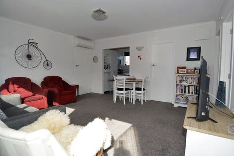 Photo of property in 121b George Street, Tuakau, 2121