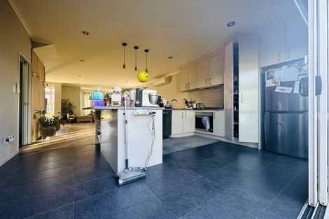 Photo of property in 31 Hakawai Avenue, Takanini, 2112