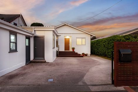 Photo of property in 3 Steyne Avenue, Plimmerton, Porirua, 5026