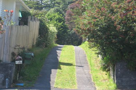 Photo of property in 37 Mahara Avenue, Birkenhead, Auckland, 0626