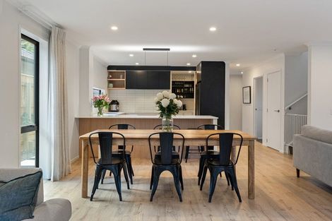 Photo of property in 131 Silverstream Road, Crofton Downs, Wellington, 6035