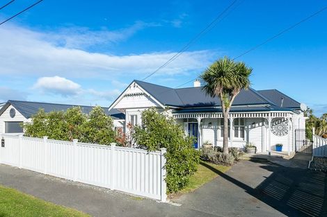 Photo of property in 84 Tomahawk Road, Andersons Bay, Dunedin, 9013