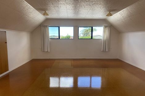 Photo of property in 18 Riverside Road, Orewa, 0931