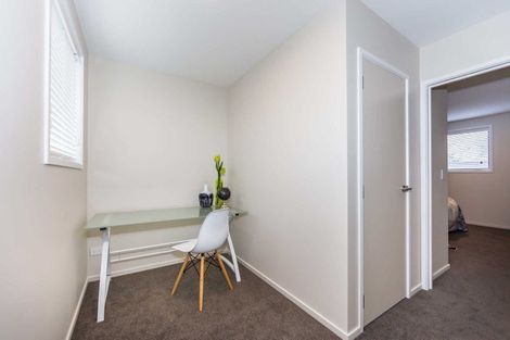 Photo of property in 2/21 Hills Road, Edgeware, Christchurch, 8013