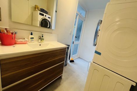 Photo of property in 14 Cloverly Crescent, Campbells Bay, Auckland, 0630