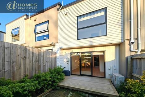 Photo of property in 8/237 Swanson Road, Henderson, Auckland, 0610