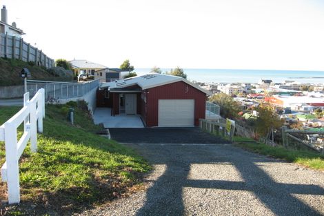 Photo of property in 12 Warren Street, Oamaru, 9400