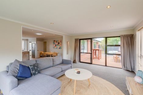Photo of property in 265 Queenspark Drive, Parklands, Christchurch, 8083