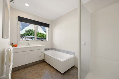 Photo of property in 592 River Road, Fairfield, Hamilton, 3214