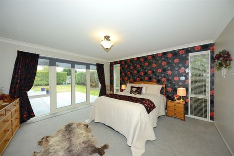 Photo of property in 36 Merrin Street, Avonhead, Christchurch, 8042