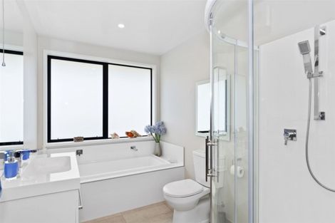 Photo of property in 86 Saint Pauls Drive, Brookfield, Tauranga, 3110