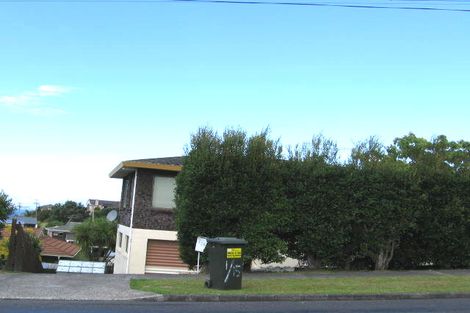 Photo of property in 1/15 Deep Creek Road, Waiake, Auckland, 0630