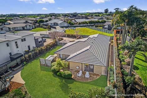 Photo of property in 5 Tavarnya Way, Patumahoe, Pukekohe, 2679