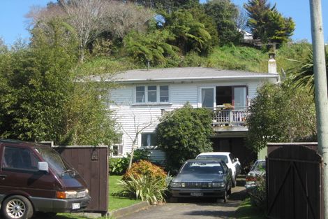 Photo of property in 126 Huatoki Street, Frankleigh Park, New Plymouth, 4310