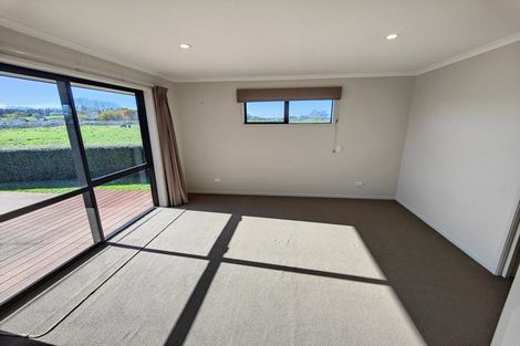 Photo of property in 16 Tennille Street, Flagstaff, Hamilton, 3210