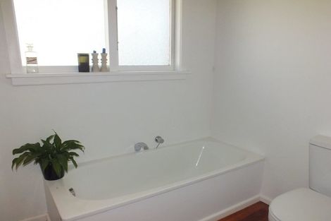 Photo of property in 12 Jellicoe Street, South New Brighton, Christchurch, 8062