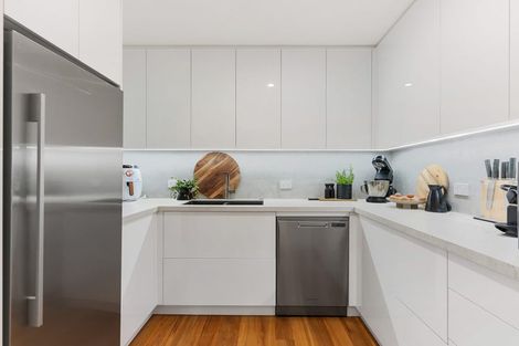 Photo of property in 18 Kowhai Street, Mount Eden, Auckland, 1024