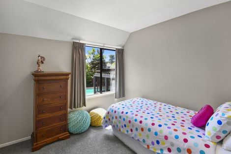 Photo of property in 23 Charles Prevost Drive, The Gardens, Auckland, 2105