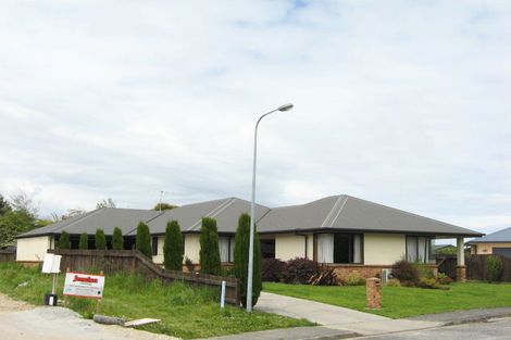 Photo of property in 8 Harkness Place, Westport, 7825